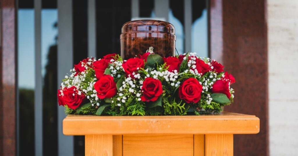 Coronas de flores para difuntos el arte de decir adios